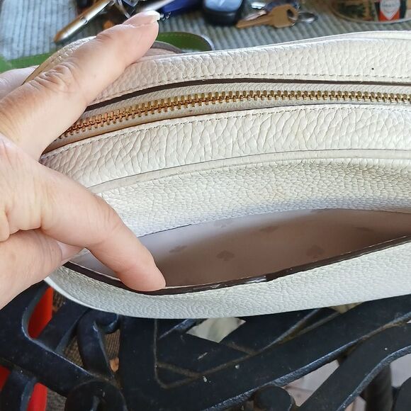 Kate Spade  - Picture 6 of 7